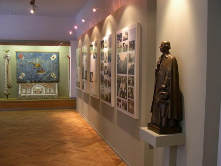 Expozícia o živote a diele Andreja Hlinku